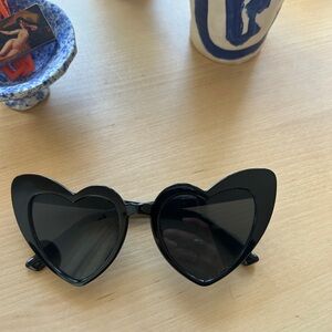Black Heart-Shaped Sunglasses